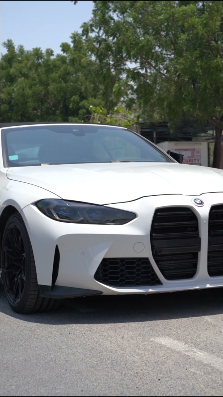 bmw M4 Competition xDrive Convertible - Alpine White 2024